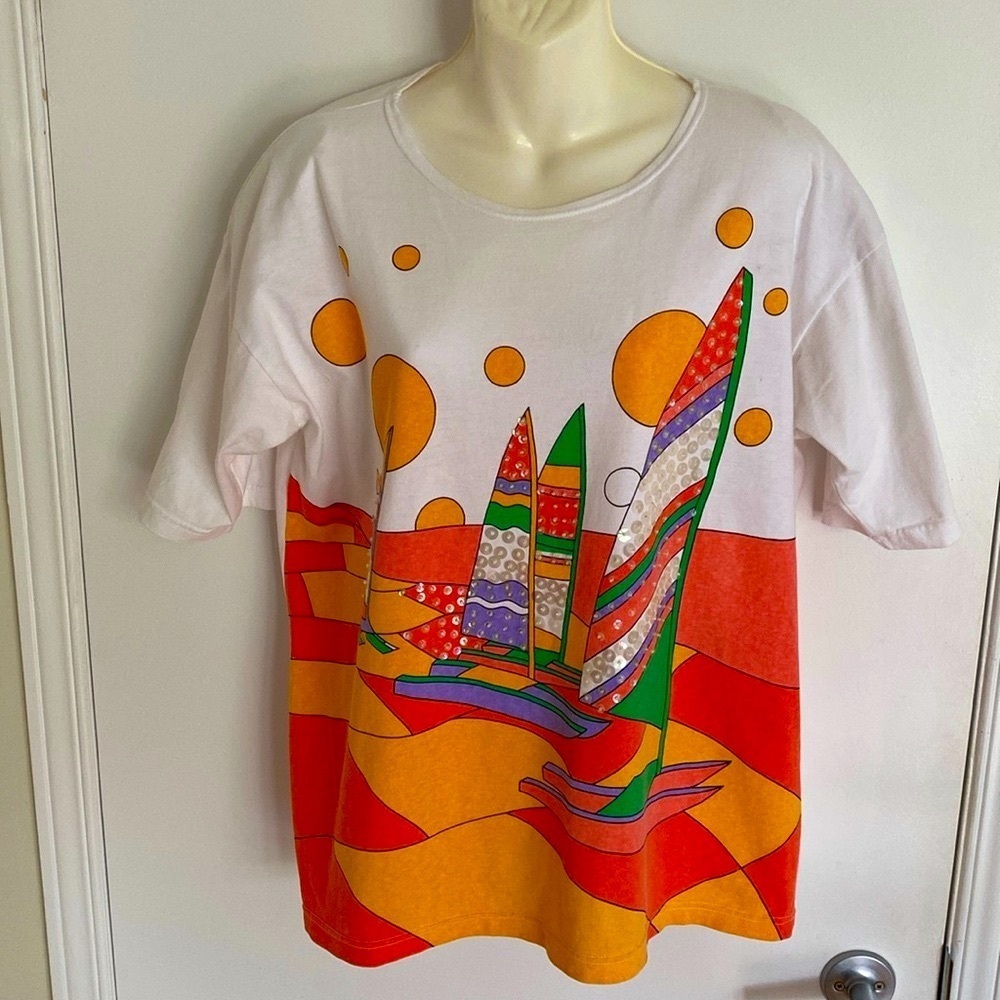 FRANCO VALERI vintage 1980’s  Colorful Sailboat Graphic Short sleeved T-Shirt